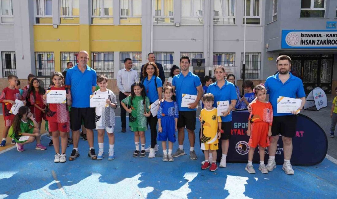 Kartal Belediyesi, Yaz Spor Okulu'nun birinci dönemini başarıyla tamamladı. Sertifikalar,