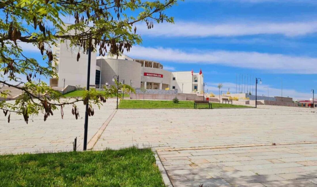 Kastamonu Üniversitesi Rektörlüğü, Leman dergisinde yayımlanan Hazreti Muhammed ve Hazreti