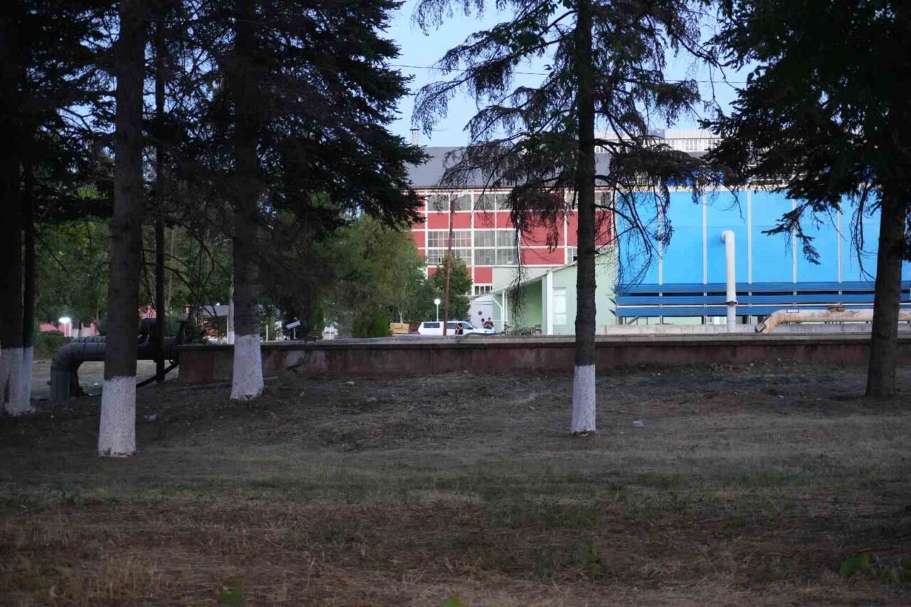 Kastamonu'daki bir şeker fabrikasında özel güvenlik görevlileri A.E. ve S.D.,