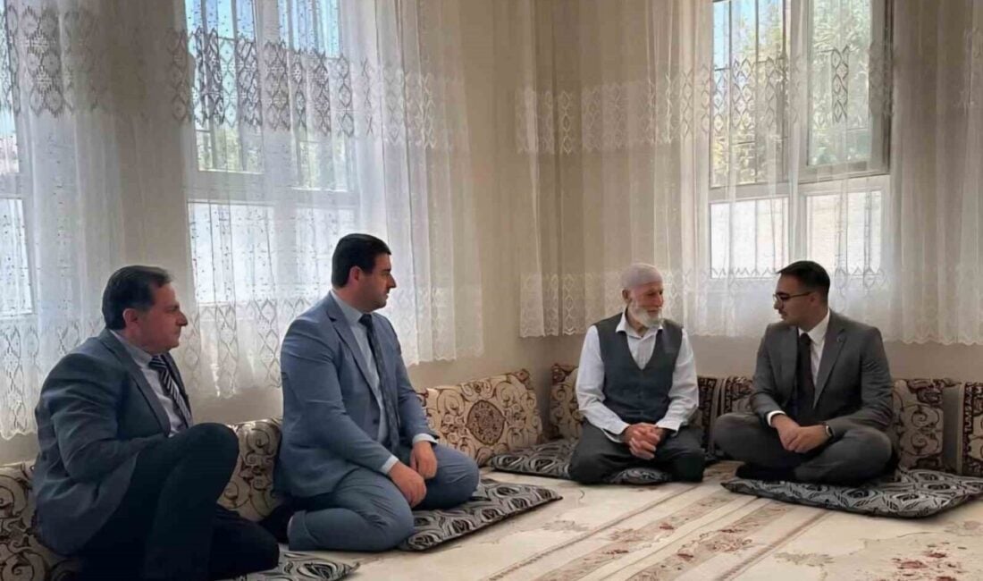 Adıyaman'ın Sincik ilçesine atanan Kaymakam Fatih Yıldız, görevine başlarken ilk