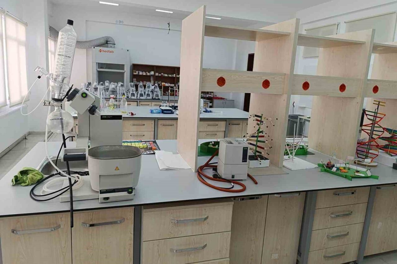 Karamanoğlu Mehmetbey Üniversitesi, Ermenek Meslek Yüksekokulu'nda "Çevresel Ölçüm ve İzleme