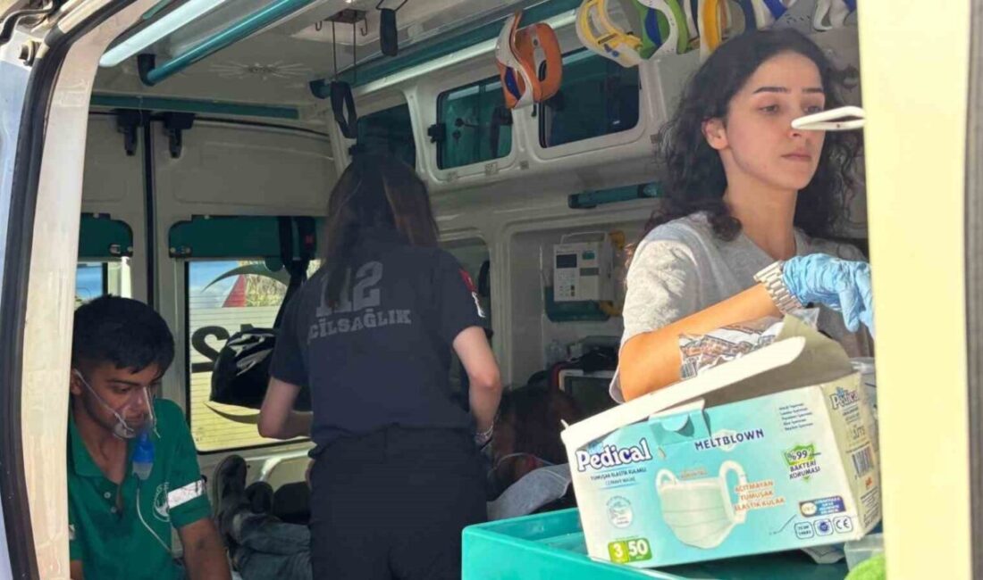 Kocaeli Valisi İlhami Aktaş, Derince'de çıkan orman yangınının ekiplerin müdahaleleriyle