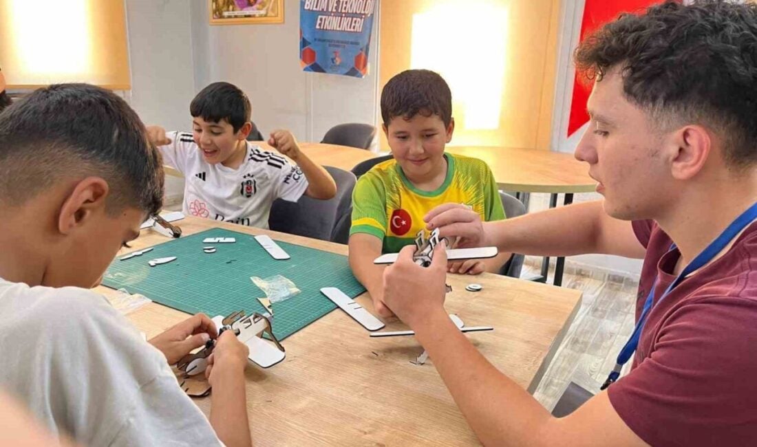 Fırat Üniversitesi Genç Ofis Teknofest Topluluğu, "Bilim ve Umut" projesini
