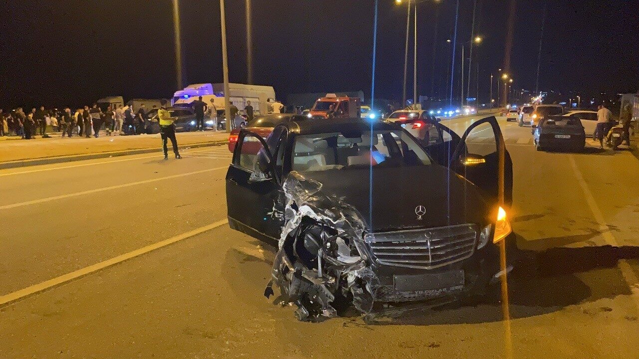 Konya'nın Kulu ilçesinde akşam saatlerinde iki araç çarpıştı. M.Ç. ve