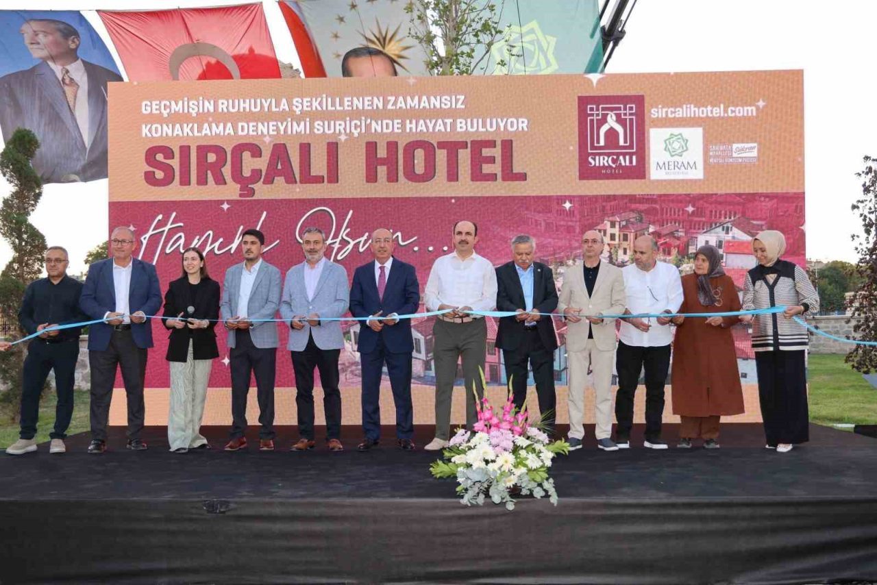 Konya Meram İlçesi'nde, tarihi yapıları yeniden inşa eden Şükran Kentsel