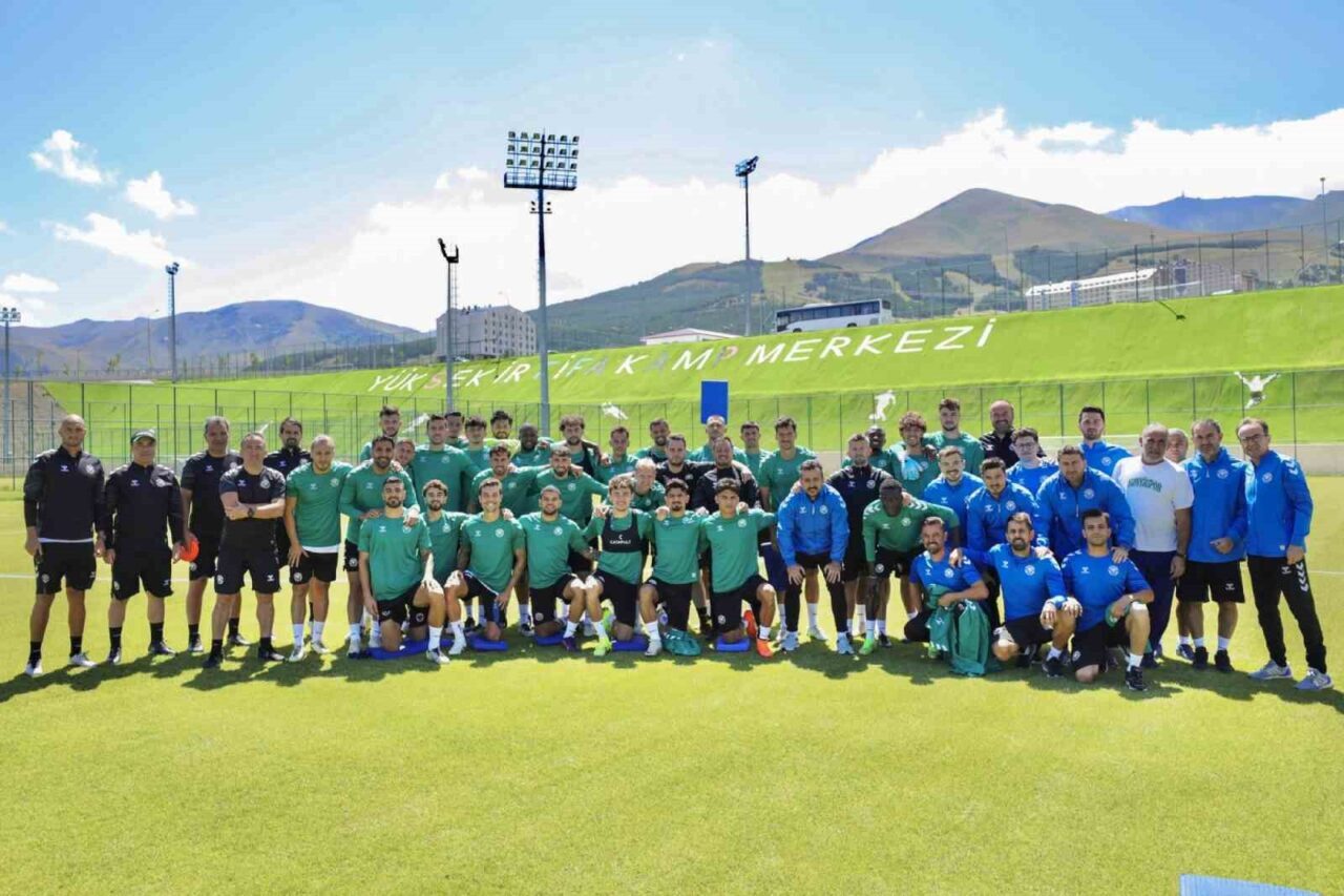 Konyaspor, 2025-2026 sezonu hazırlıklarına Erzurum'da başladı. Teknik Direktör Recep Uçar
