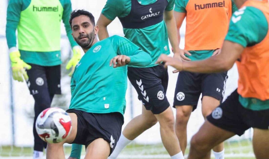 Konyaspor, yeni sezon hazırlıklarına Erzurum'daki Yüksek İrtifa Kamp Merkezi'nde antrenman