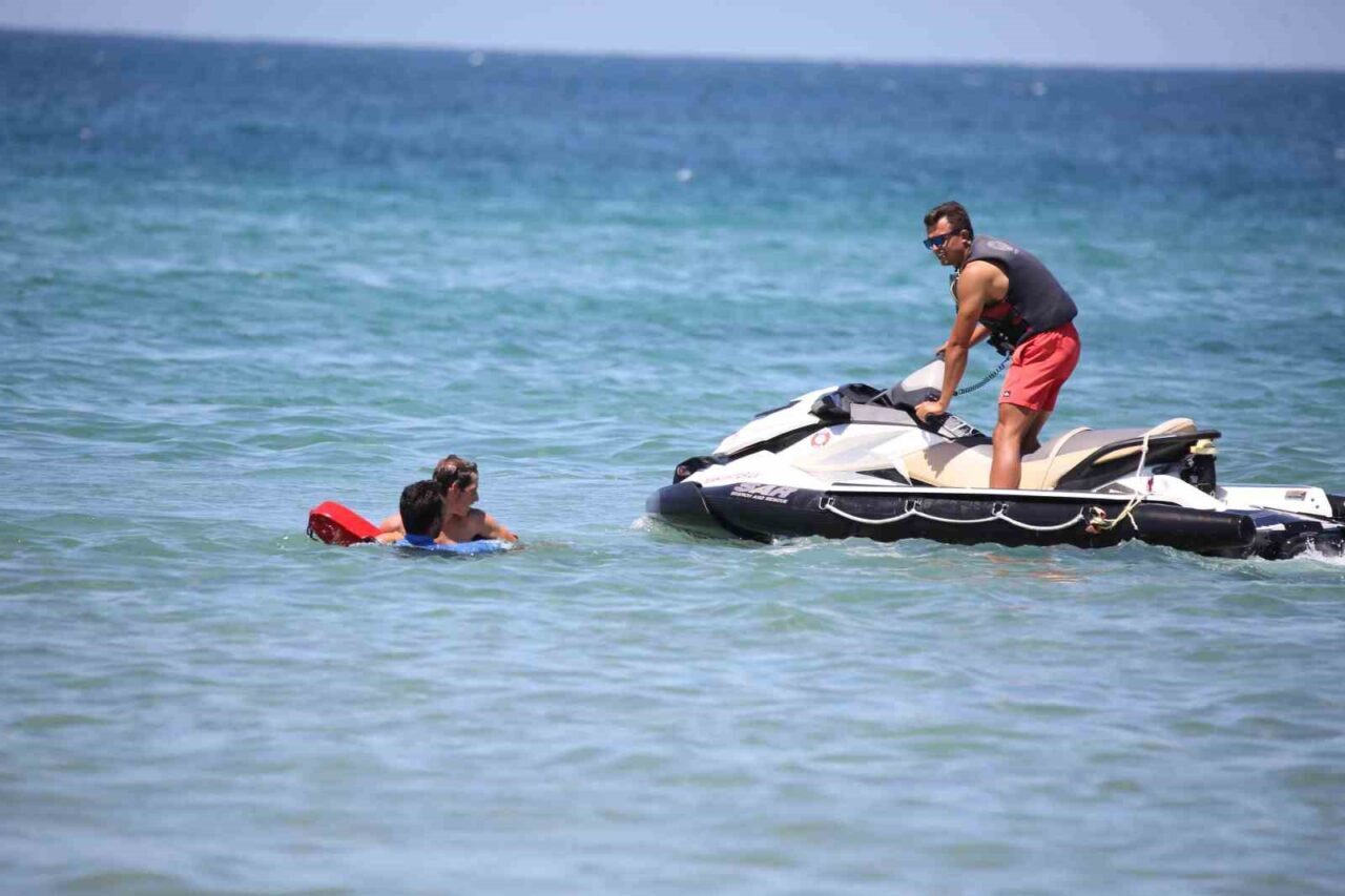 Kocaeli Büyükşehir Belediyesi İtfaiye Dairesi'ne bağlı KOSKEM ekipleri, 23-29 Haziran'da