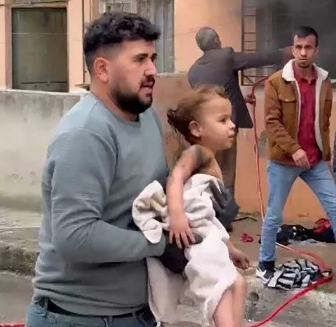 Mersin'de yangında ağır yaralanan 4 yaşındaki Ayşe Syf, yoğun bakım