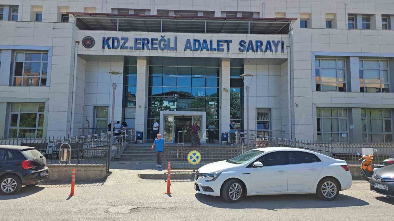 Zonguldak’ın Ereğli ilçesinde cinsel tacizle suçlanan Kadir K., duruşmada suçlamaları