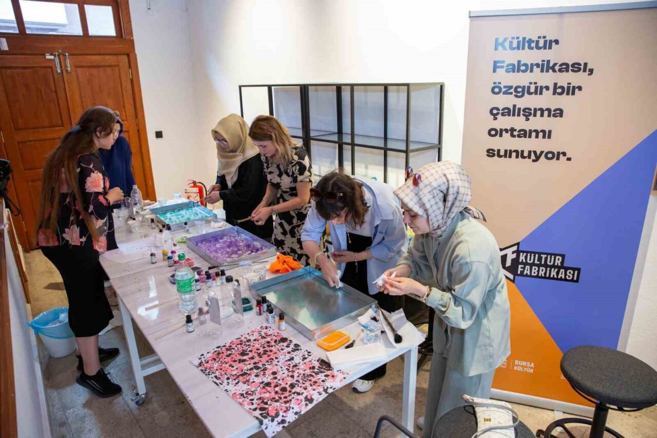 Bursa Büyükşehir Belediyesi’nin Kültür Fabrikası, 23 farklı atölye ile sanatsal