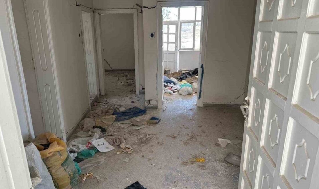 Adıyaman'ın Varlık Mahallesi'nde yaşayan vatandaşlar, artan madde bağımlılığı nedeniyle büyük