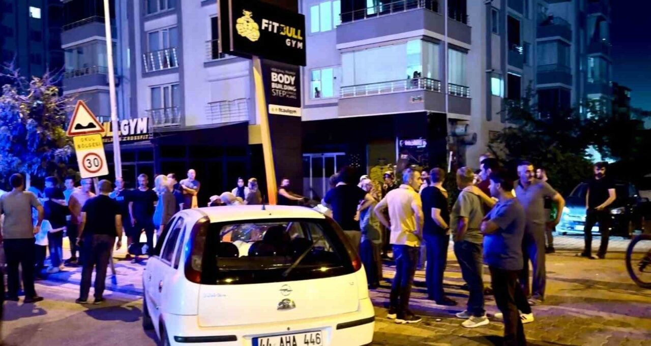 Malatya’nın Yeşilyurt ilçesinde meydana gelen trafik kazasında, M.B. ve R.S.S.