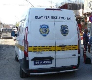 Malatya'da Turgut Temelli Caddesi'nde O.A. yönetimindeki otomobil, aniden yola çıkan