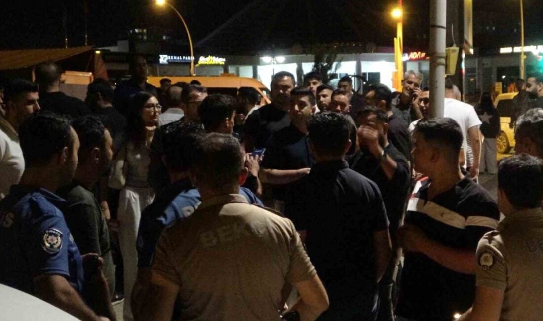 Malatya'nın Yeşilyurt ilçesinde, bir siyasi partisinin mensuplarıyla vatandaşlar arasında yaşanan