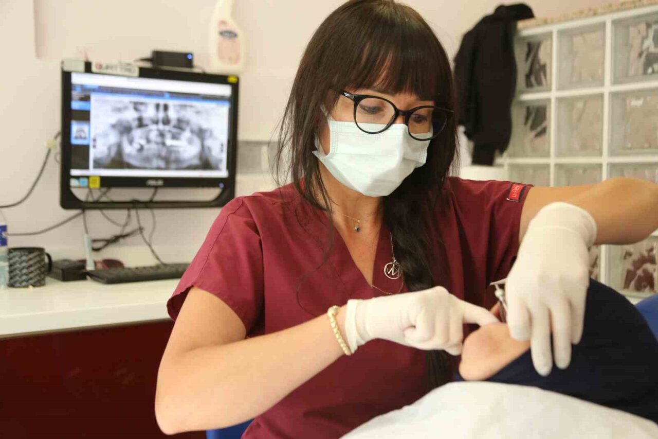 Manisa Ağız ve Diş Sağlığı Merkezi, günde 800-1000 hastaya hizmet