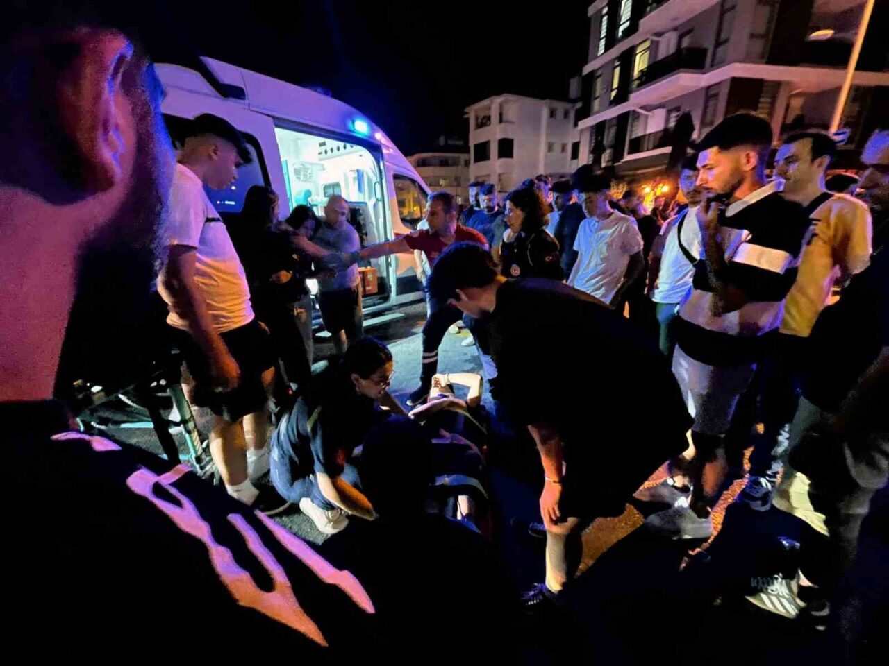 Muğla'nın Menteşe ilçesinde iki motosikletin çarpışması sonucu iki kişi yaralandı.