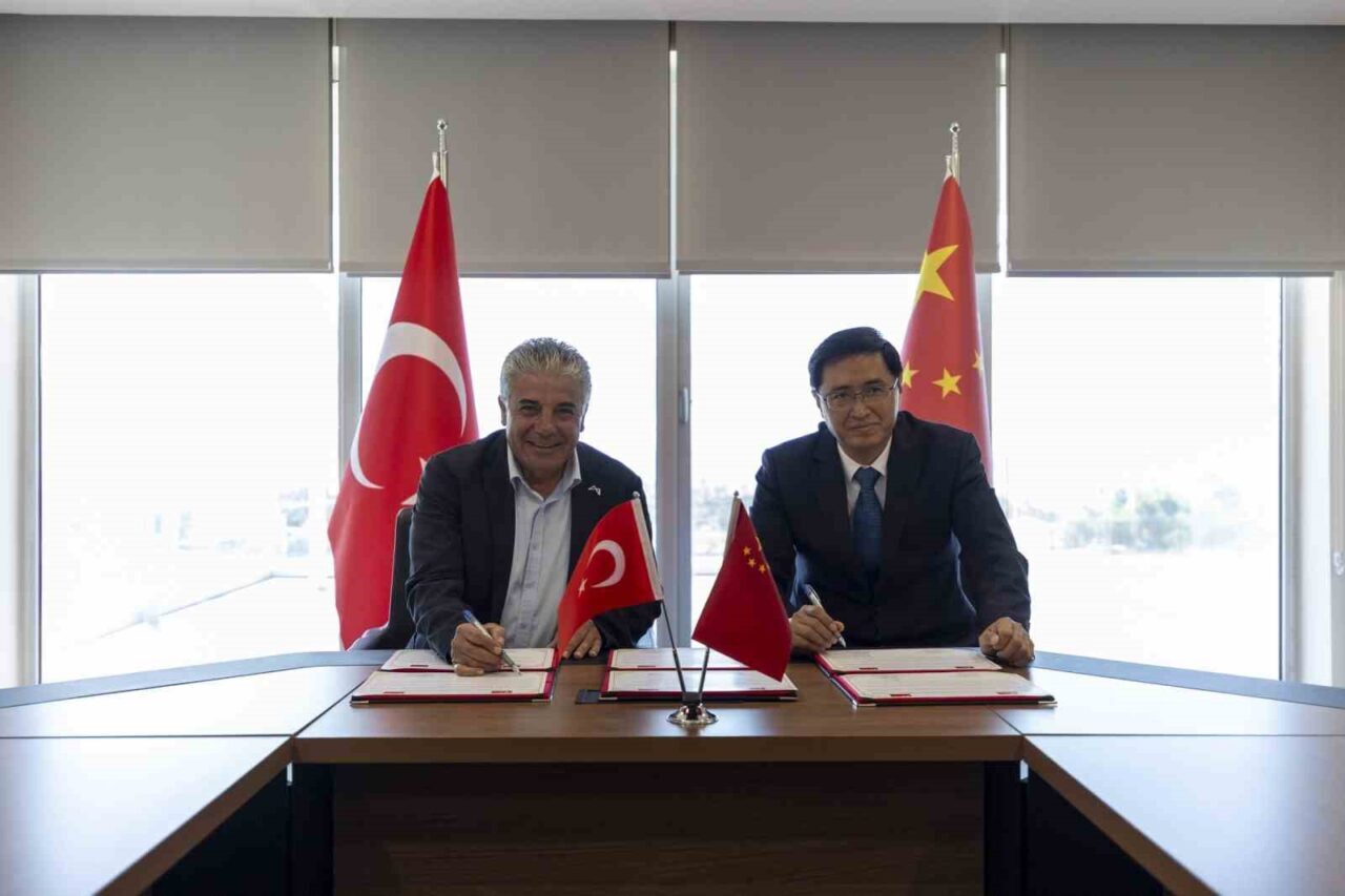 Mersin Büyükşehir Belediyesi, Çin’in Xining kentiyle 'Kardeş Şehir Protokolü' imzaladı.