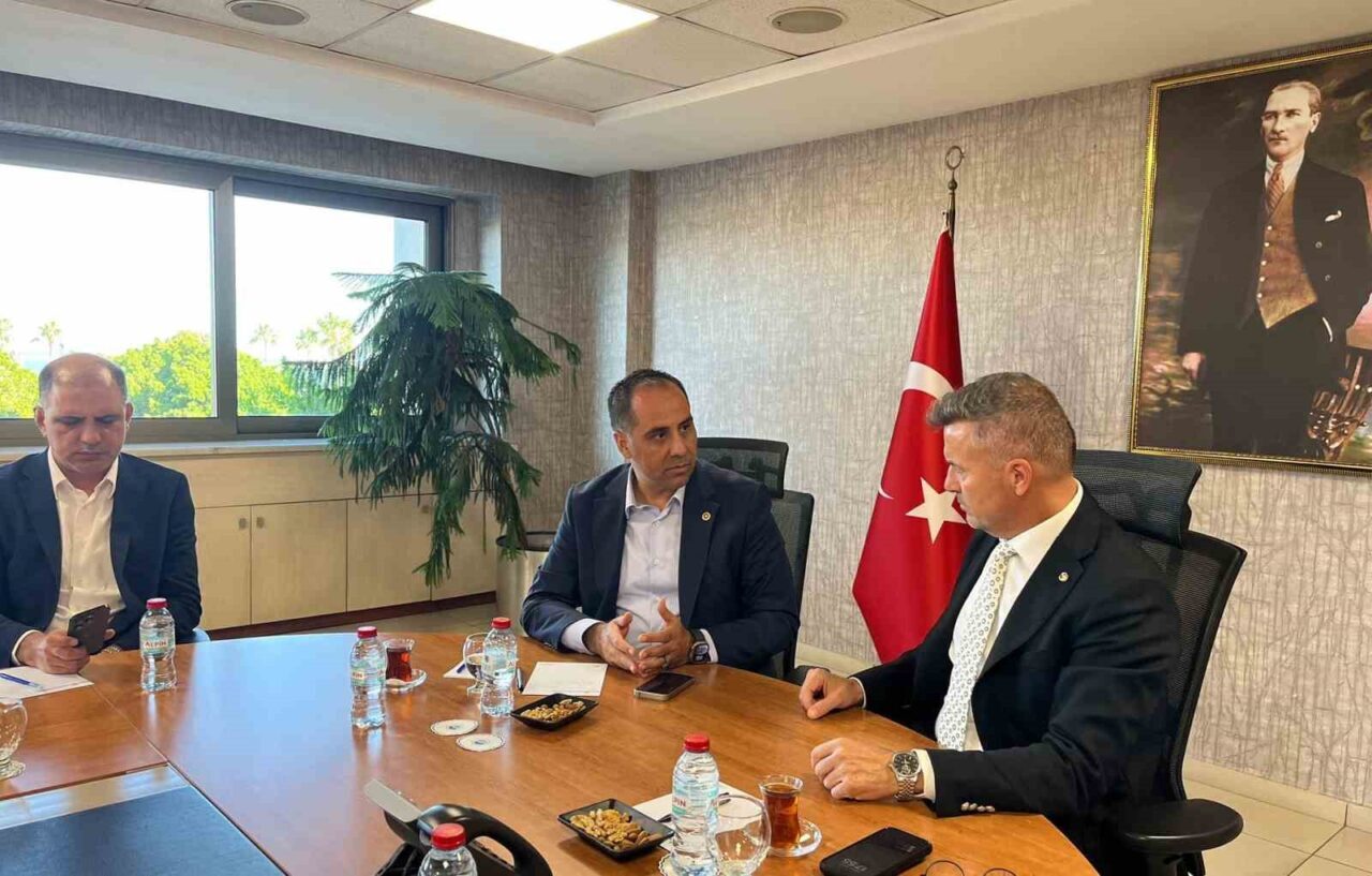 AK Parti Mersin Milletvekili Ali Kıratlı, Mersin'deki ulaşım projeleri ile