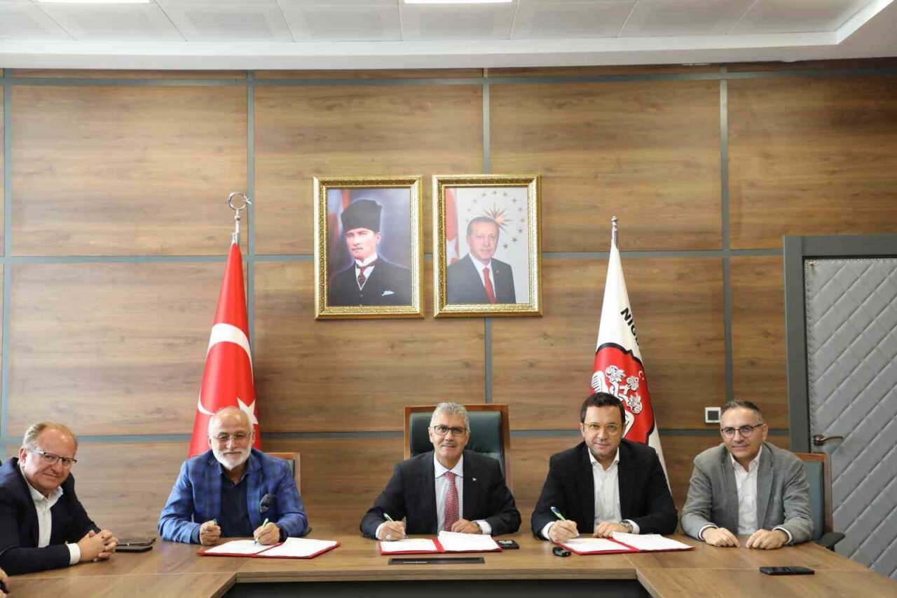 Migros, Niğde'deki yerli patates üretimini artırmak için önemli bir iş