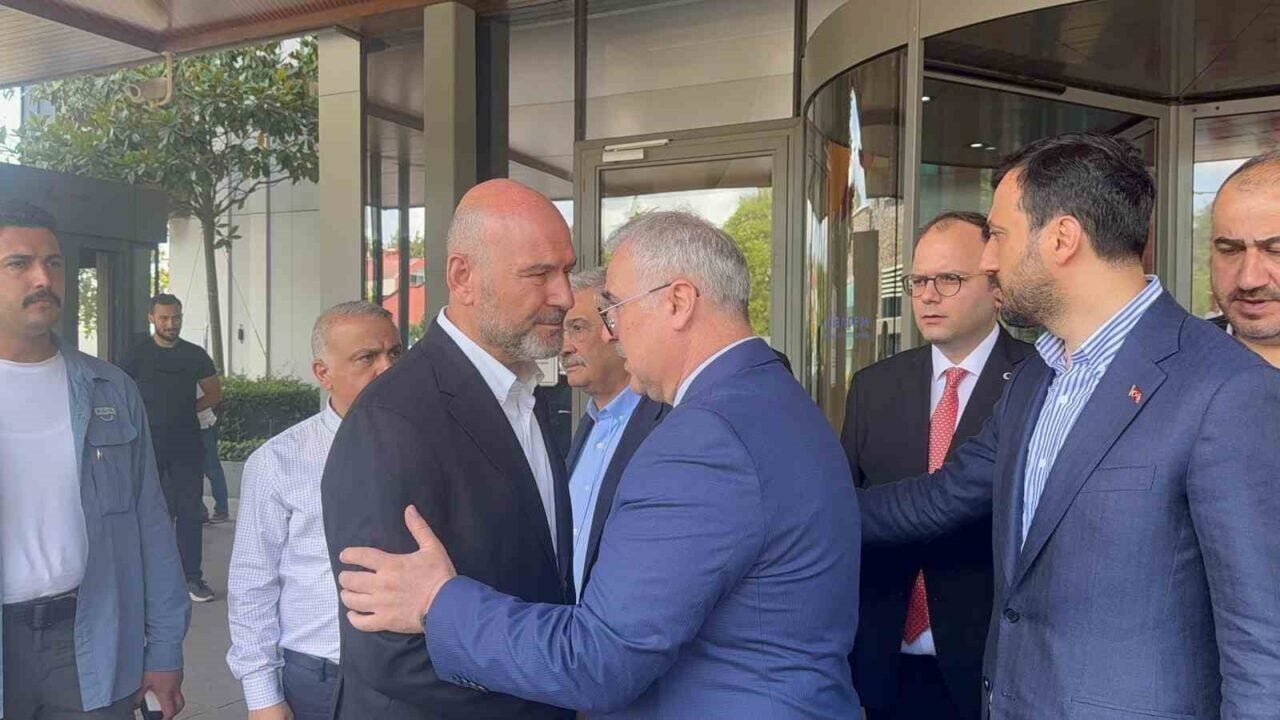 AK Parti İstanbul Milletvekili Süleyman Soylu, İstanbul İl Sağlık Müdürü