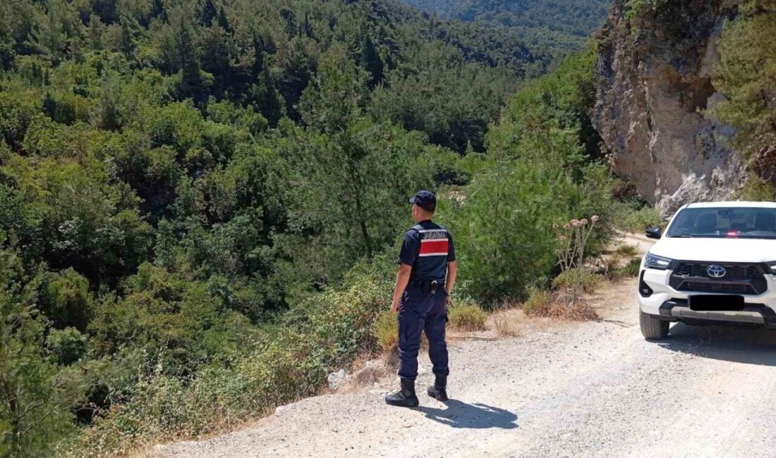 Kuşadası'nda Dilek Yarımadası Milli Parkı'na izinsiz giren 12 kişiye, toplamda