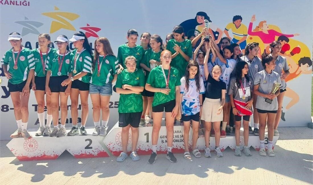 Elazığlı sporcular, Ankara'da yapılan Modern Pentatlon Türkiye Şampiyonası'nda hem bireysel