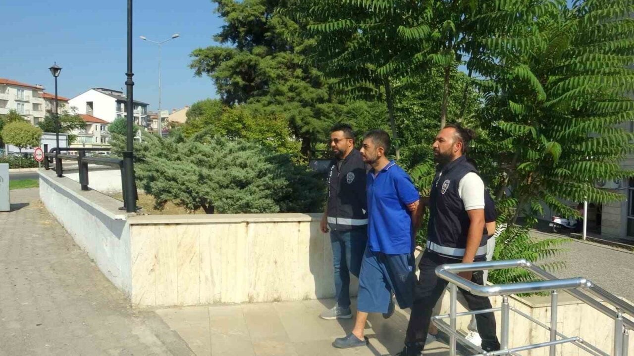 Muğla'nın Menteşe ilçesinde G.U. adlı şüpheli, yasaklı madde kullanarak polis