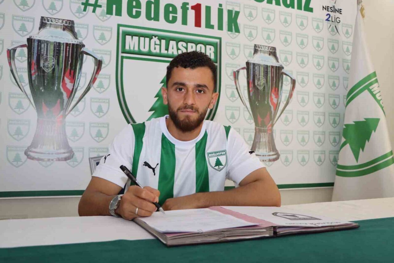 Muğlaspor, 2025-2026 sezonu öncesi kadrosunu güçlendirmek için Mahsun Çapkan ile