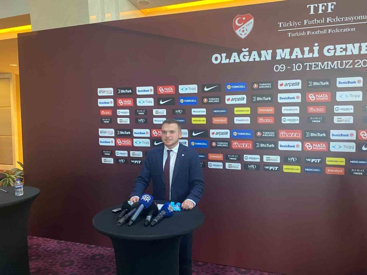 TFF'nin Olağan Mali Genel Kurulu'nda en genç divan kurulu üyesi