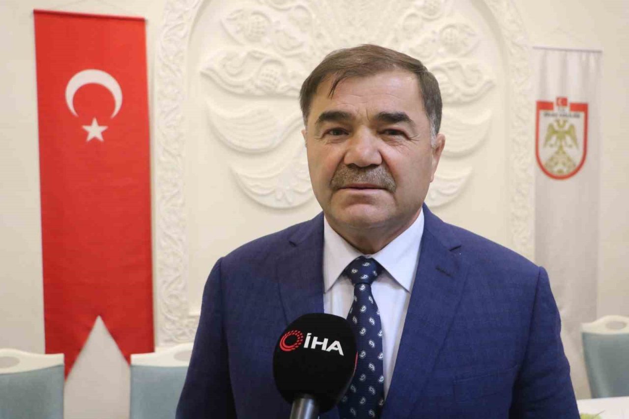 Eski Güreş Federasyonu Başkanı Musa Aydın, Yunanistan'ın yağlı güreşi sahiplenme
