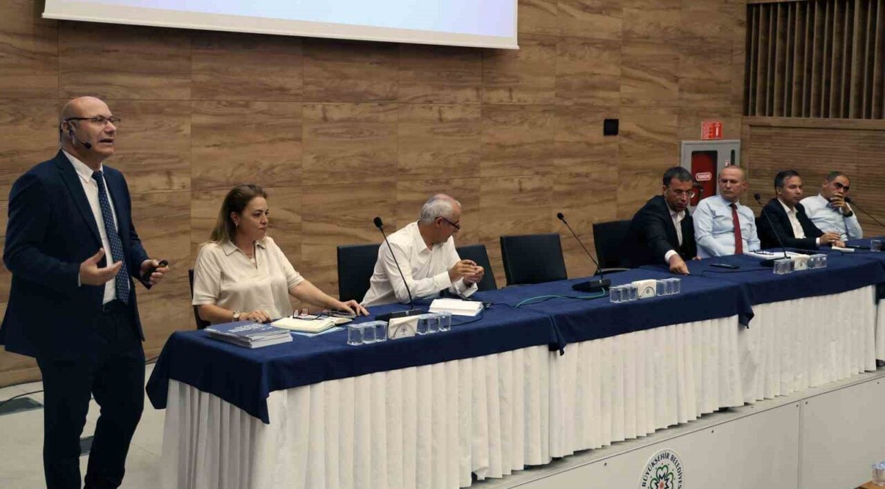 Muğla'nın Menteşe ilçesinde düzenlenen Katılımcı Bütçe Toplantısı, 2024-2029 yılları arasındaki