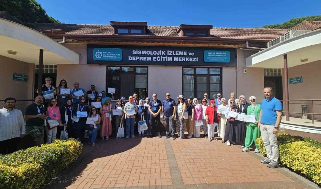 Kocaeli Büyükşehir Belediyesi, deprem bölgelerinde görev yapan 24 öğretmene yönelik