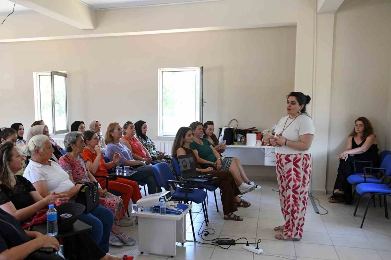 Osmangazi Belediyesi, kadınların yaşam kalitesini artırmak amacıyla "Kadın Kadına Mahalle