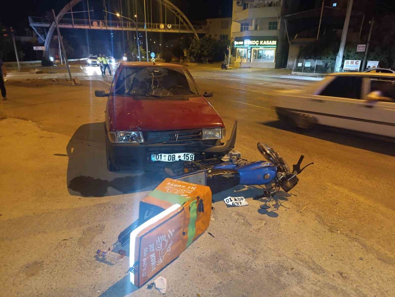 Adana'nın Kozan ilçesinde meydana gelen trafik kazasında, motosiklet sürücüsü Mertcan