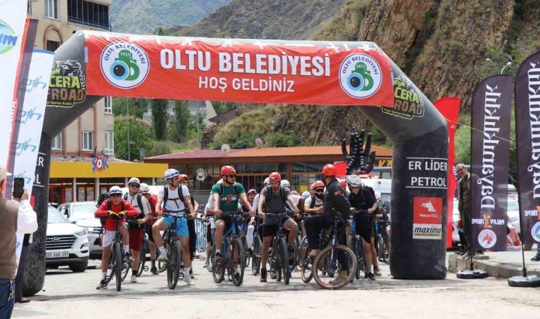Erzurum'un Oltu ilçesinde düzenlenen "Palan Ekstrem" doğa sporları etkinliği, Oltu