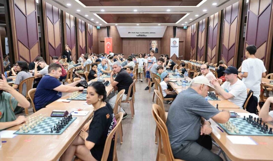 Pamukkale'de düzenlenen Uluslararası Açık Satranç Turnuvası'na 28 ülkeden 124 sporcu