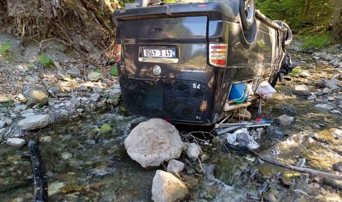 Bolu-Abant karayolunda T.S. yönetimindeki panelvan araç, sürücünün kontrolünü kaybetmesi sonucu