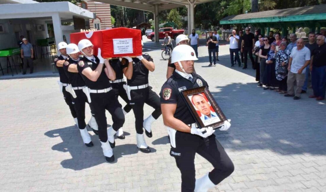 Kayseri Emniyet Müdürlüğü'nde görevli polis memuru Mehmet Akif Gündoğan, tatil