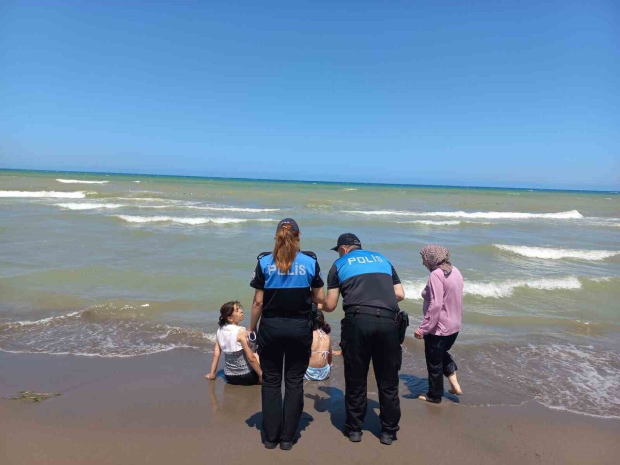 Samsun Emniyet Müdürlüğü'nün Toplum Destekli Polislik Şube Müdürlüğü, yaz aylarında