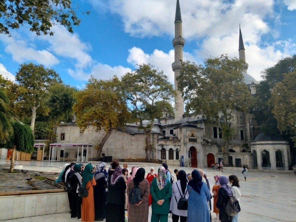 Pursaklar Belediyesi, ev hanımlarına yönelik kültür gezileri için kayıt almaya
