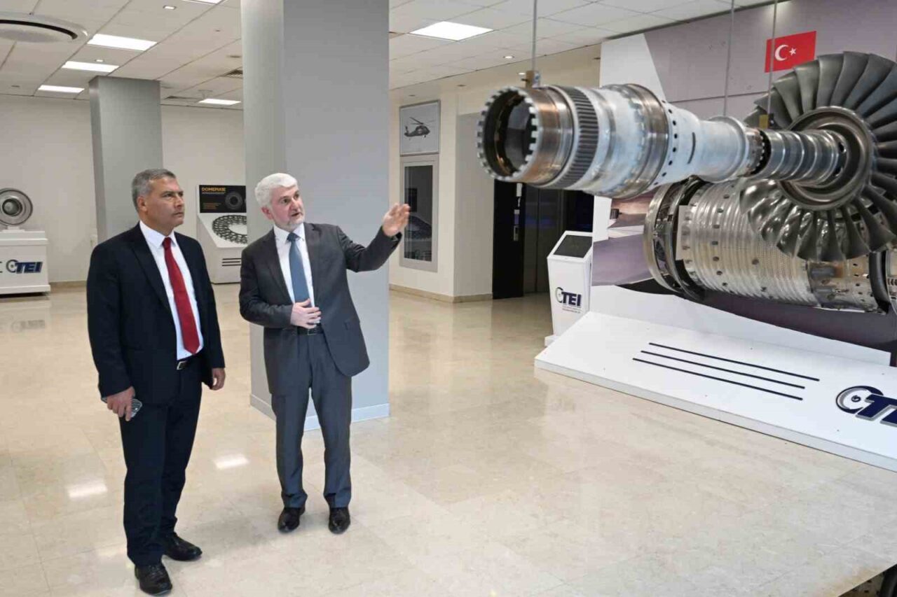Anadolu Üniversitesi Rektörü Prof. Dr. Yusuf Adıgüzel, TUSAŞ Motor Sanayii