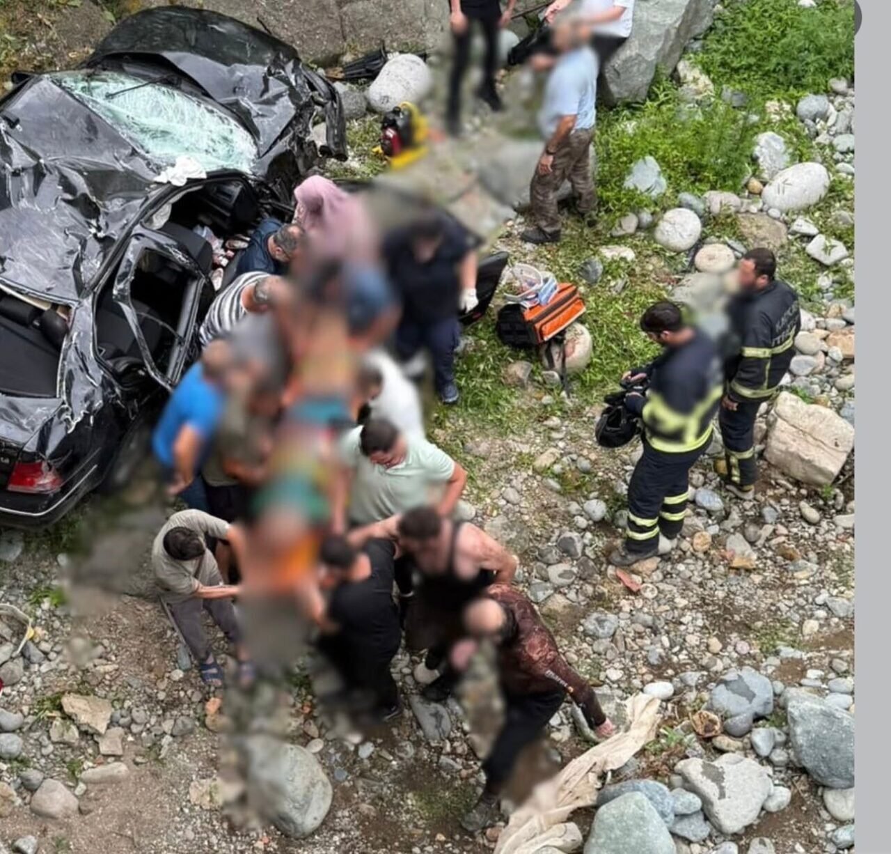 Rize'nin Fındıklı ilçesinde iki aracın çarpışması sonucu Behtişen Gönen yaşamını
