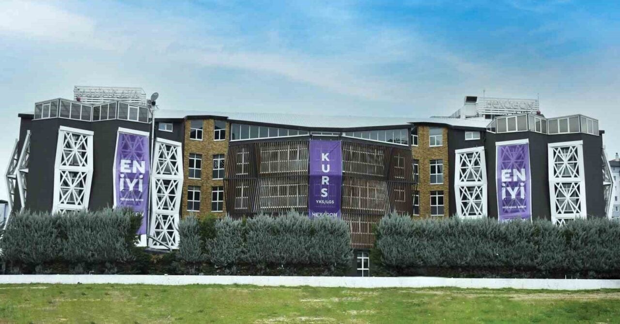Şahinkaya Eğitim Kurumları, 20 yıllık başarı hikayesinin ardından Hexagon Kurs