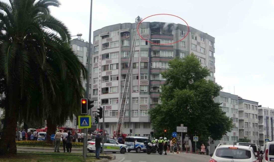 Samsun'un İlkadım ilçesindeki 9 katlı bir binanın en üst katında