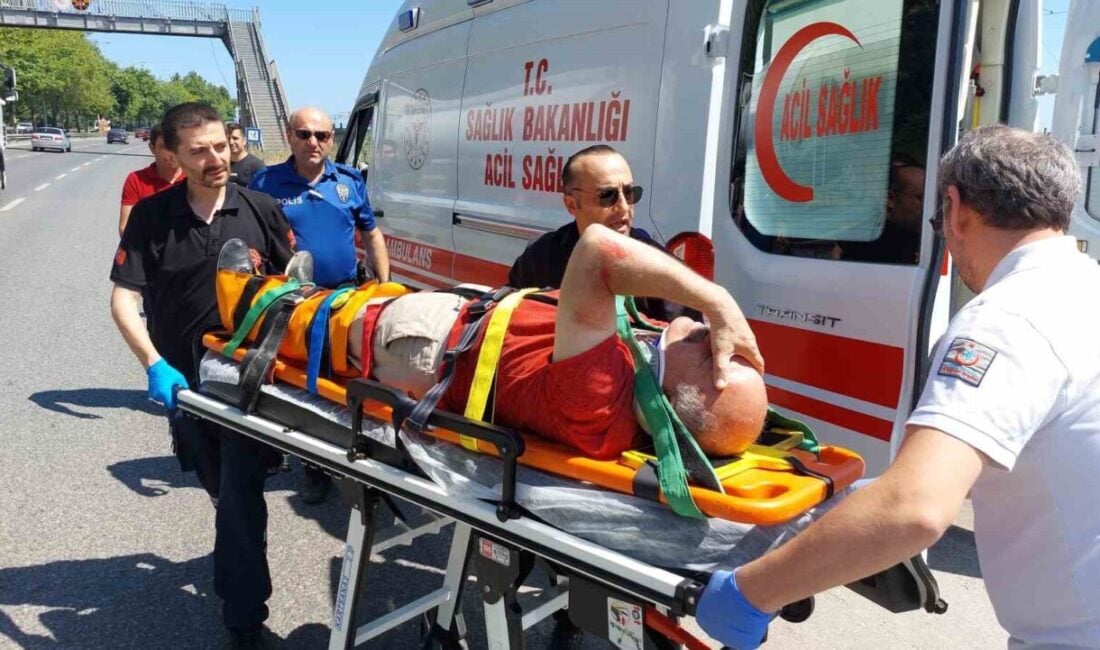 Samsun'un Canik ilçesinde Adnan Öre yönetimindeki motosiklet, yanından geçen bir
