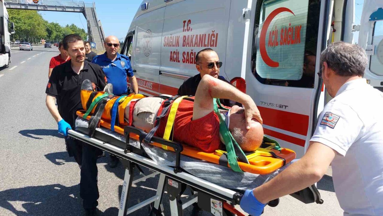 Samsun'un Canik ilçesinde Adnan Öre yönetimindeki motosiklet, yanından geçen bir