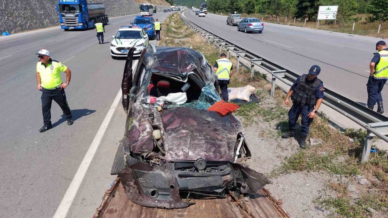 Samsun'un Kavak ilçesinde İstanbul'dan Giresun'a giden Muharrem Beşli’nin kullandığı hafif