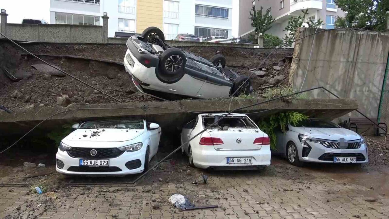Samsun'un Atakum ilçesinde etkili yağış sonrası çökün istinat duvarı, 4