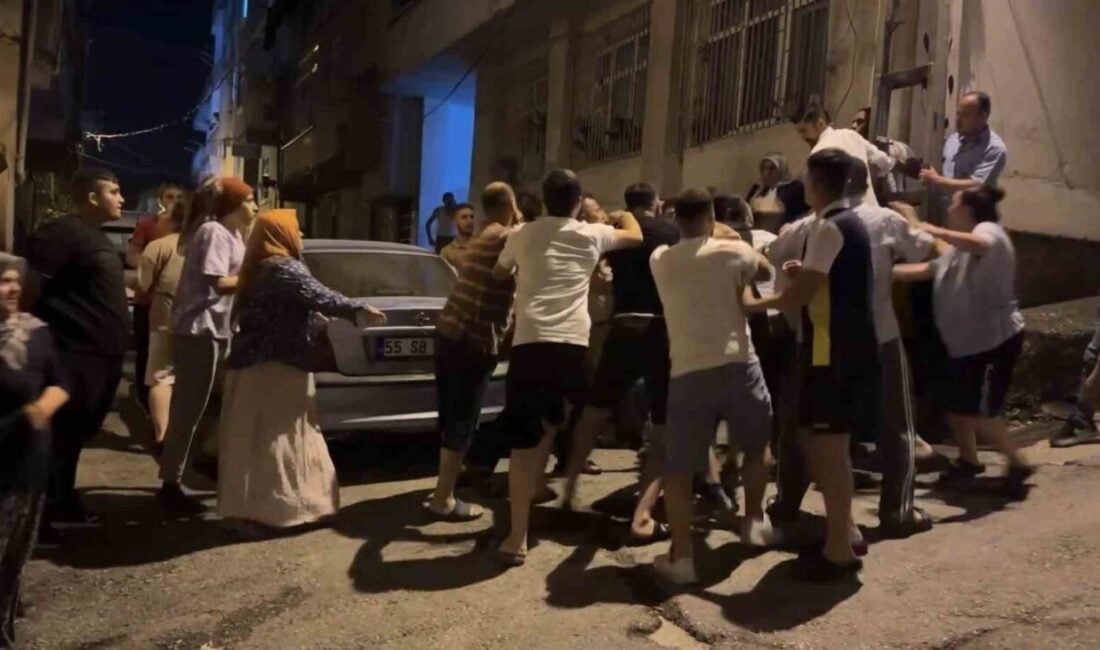 Samsun'un İlkadım ilçesinde, park yeri yüzünden iki grup arasında çıkan